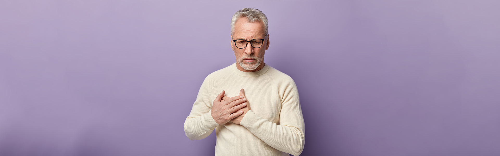 Right-Side Chest Pain? 12 Possible Causes & When to Worry